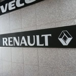 Pala Reboque Preta RENAULT