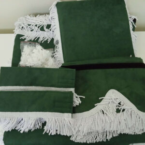 Cortinas Clássicas Verde com Branco